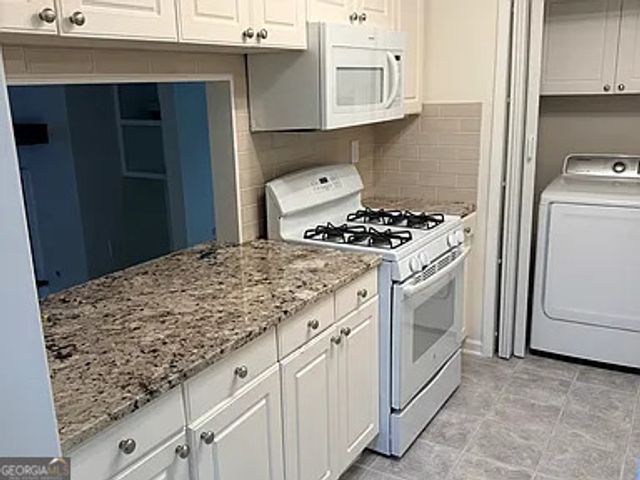 301 Dunbar Drive, Dunwoody, GA 30338