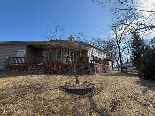 103 Chickasaw Lane, Loda, IL 60948