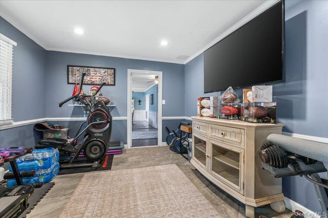 32 Branch Drive, Smithtown, NY 11787