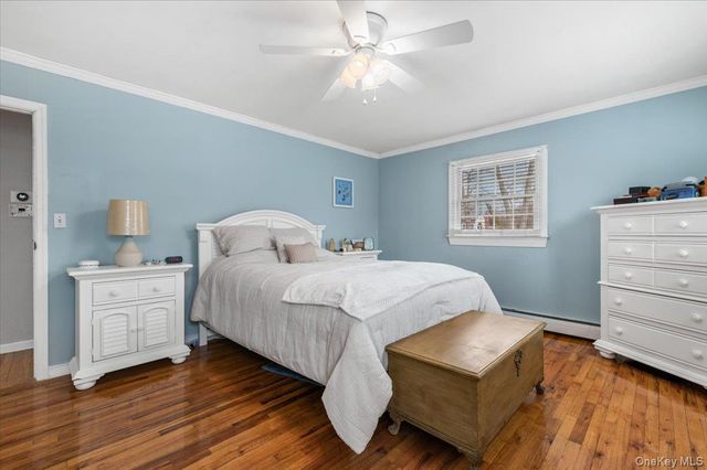 32 Branch Drive, Smithtown, NY 11787