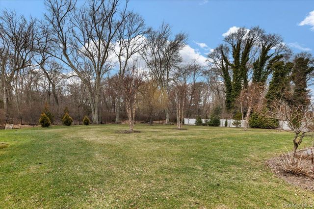 32 Branch Drive, Smithtown, NY 11787