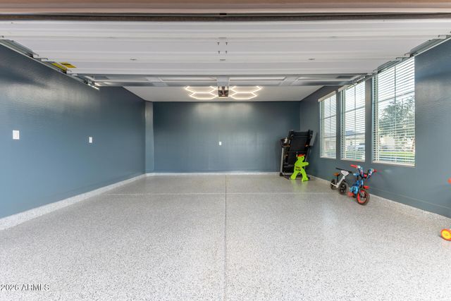 8306 N 186th Lane, Waddell, AZ 85355