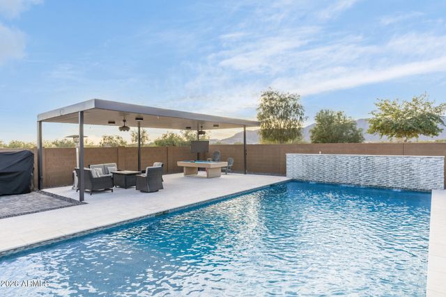 8306 N 186th Lane, Waddell, AZ 85355