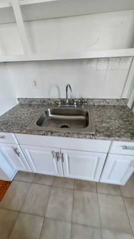 2531 N Tripp Avenue 2F, Chicago, IL 60639