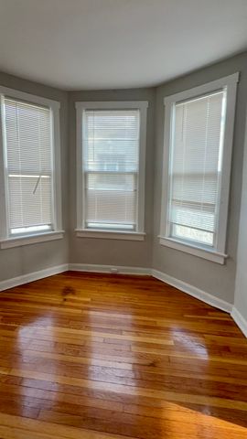 2531 N Tripp Avenue 2F, Chicago, IL 60639