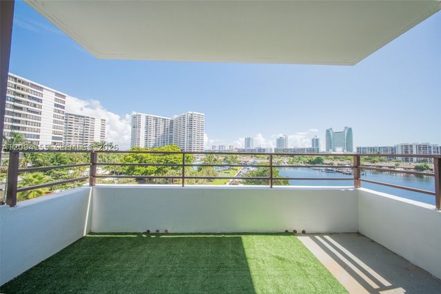 500 Three Islands Blvd 225, Hallandale Beach, FL 33009