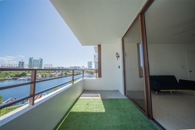 500 Three Islands Blvd 225, Hallandale Beach, FL 33009