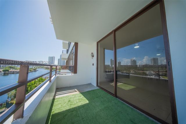 500 Three Islands Blvd 225, Hallandale Beach, FL 33009