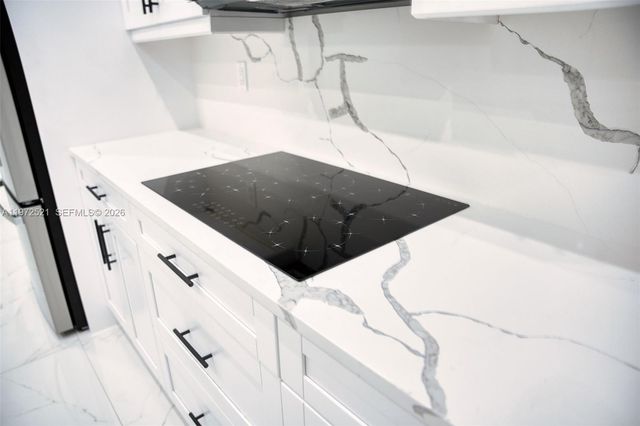 9 NW 12 PL, Cape Coral, FL 33993