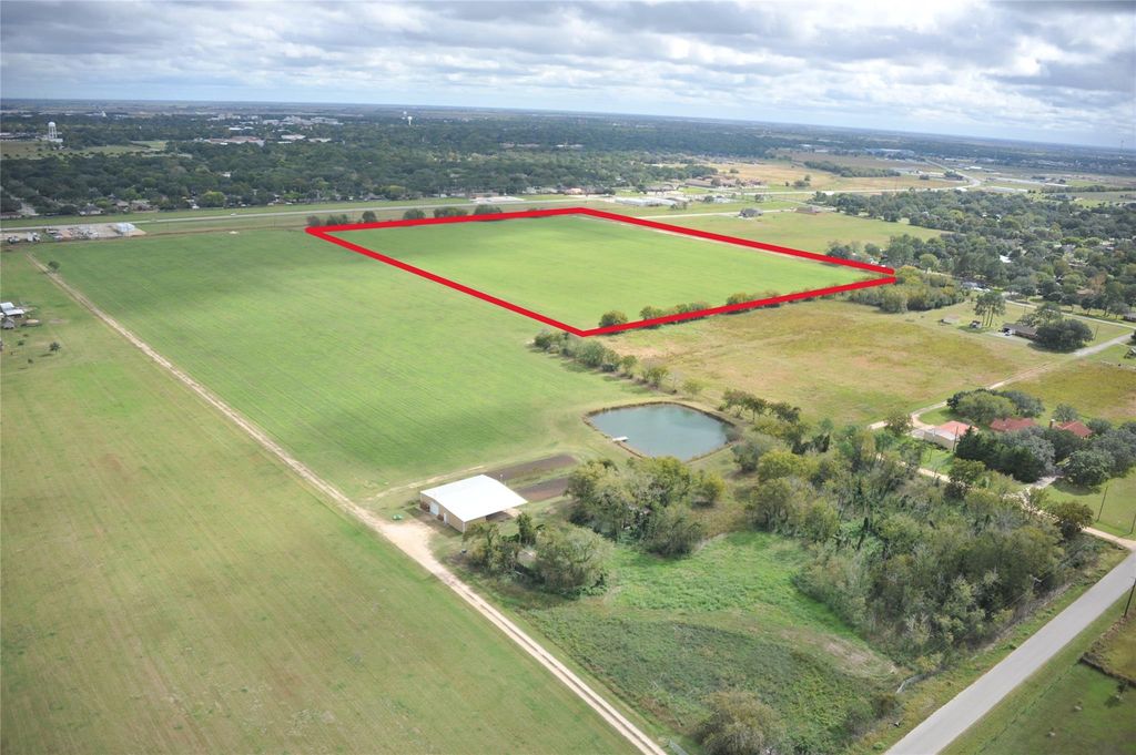 0 Nordeen Street, El Campo, TX 77437