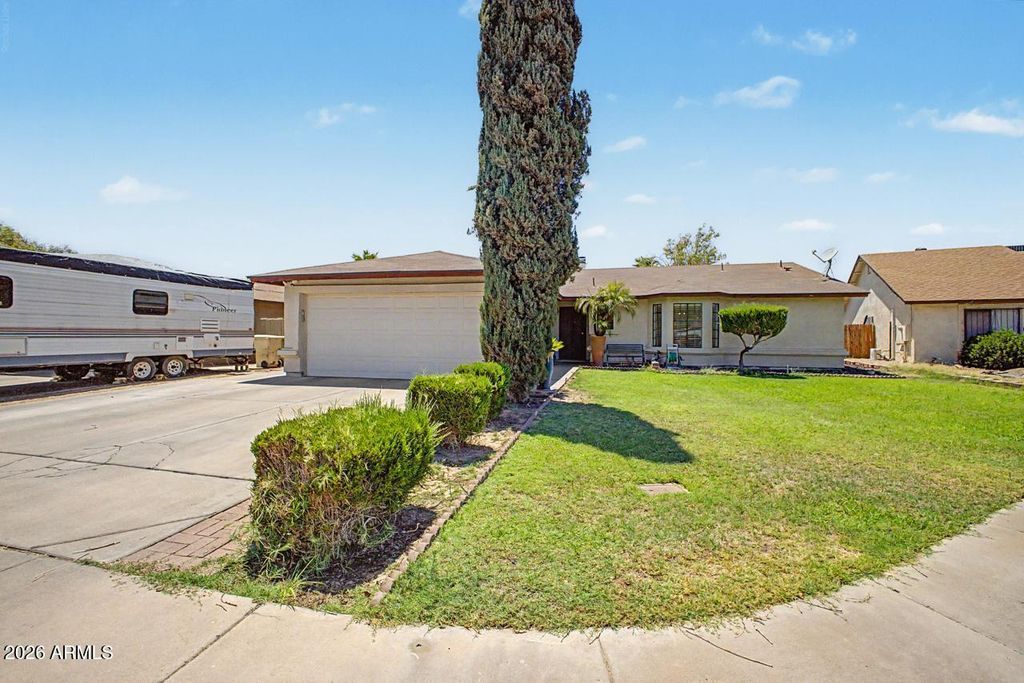 5432 N 73RD Lane, Glendale, AZ 85303