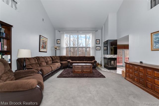 23775 Riverview Drive, Southfield, MI 48034