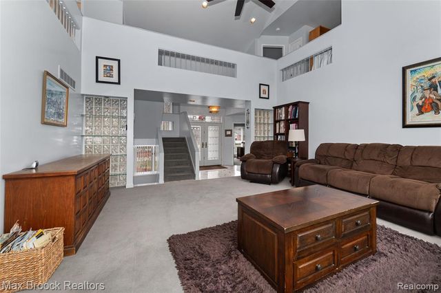 23775 Riverview Drive, Southfield, MI 48034