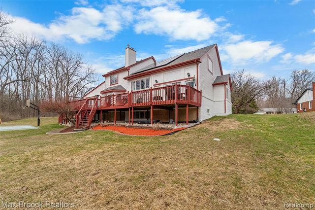 23775 Riverview Drive, Southfield, MI 48034