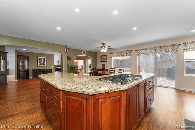 23775 Riverview Drive, Southfield, MI 48034