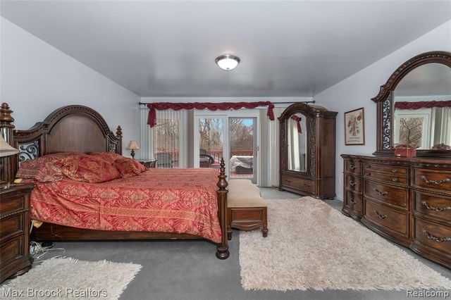 23775 Riverview Drive, Southfield, MI 48034