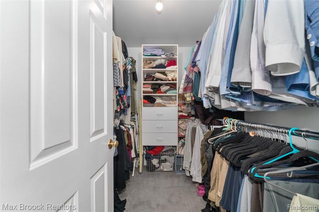 23775 Riverview Drive, Southfield, MI 48034