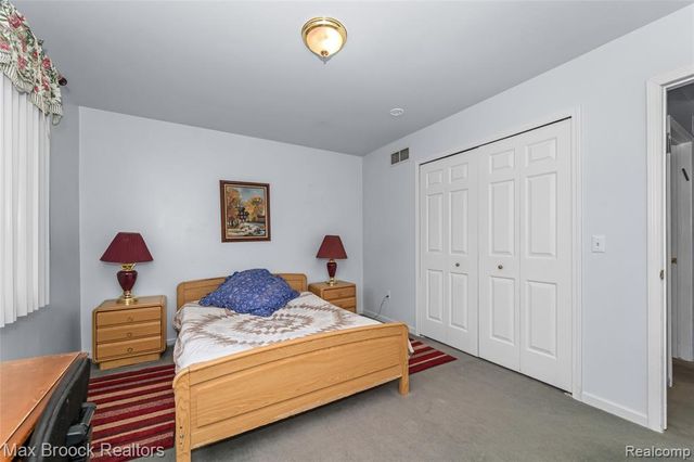 23775 Riverview Drive, Southfield, MI 48034