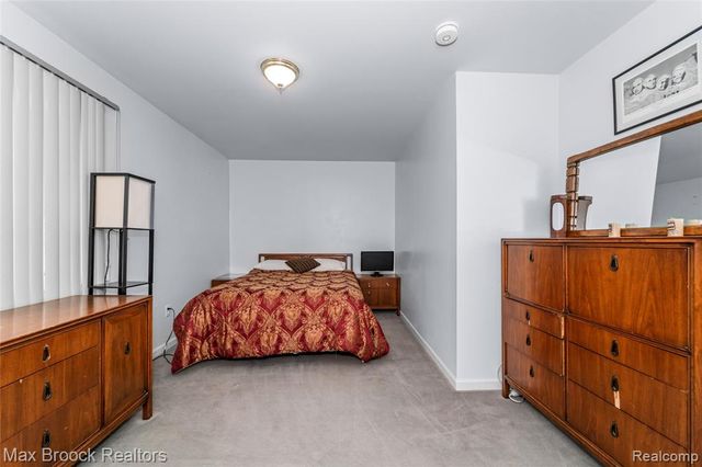 23775 Riverview Drive, Southfield, MI 48034