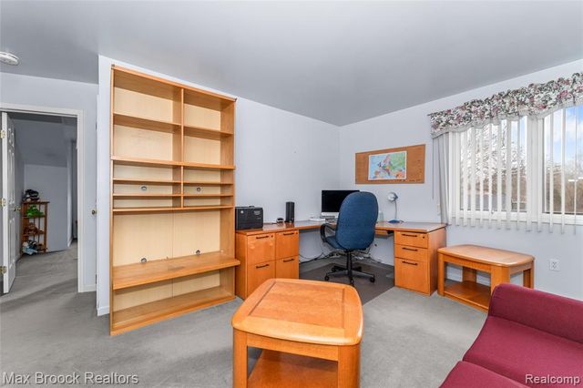 23775 Riverview Drive, Southfield, MI 48034