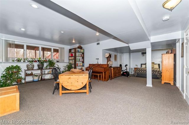 23775 Riverview Drive, Southfield, MI 48034