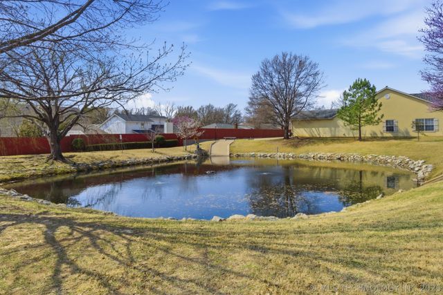 8410 E 74th Court, Tulsa, OK 74133