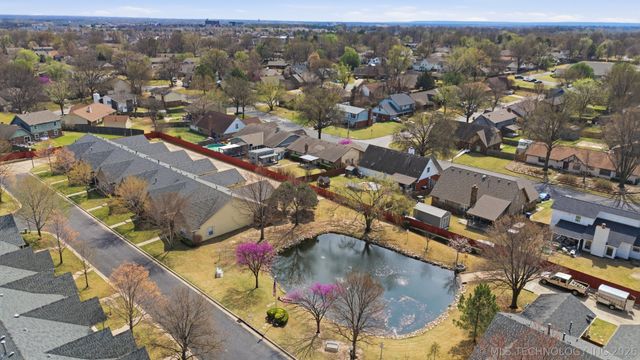 8410 E 74th Court, Tulsa, OK 74133