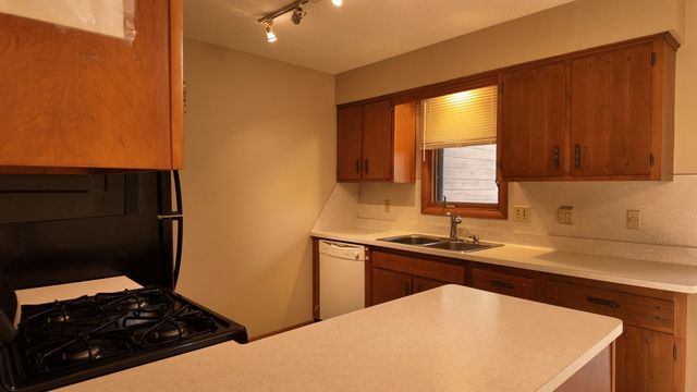 8833 Queen Avenue S, Bloomington, MN 55431