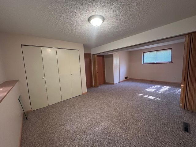 8833 Queen Avenue S, Bloomington, MN 55431