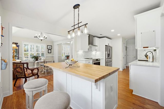 1301 Regent Terrace N, Surfside Beach, SC 29575