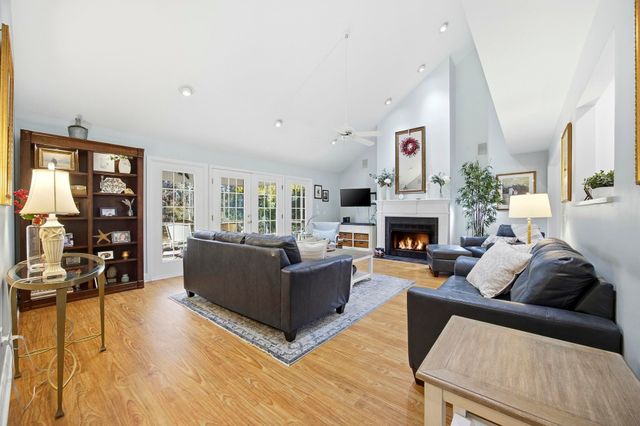 1301 Regent Terrace N, Surfside Beach, SC 29575