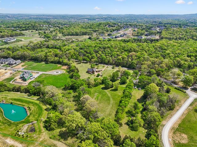 9824 Split Log Rd, Brentwood, TN 37027