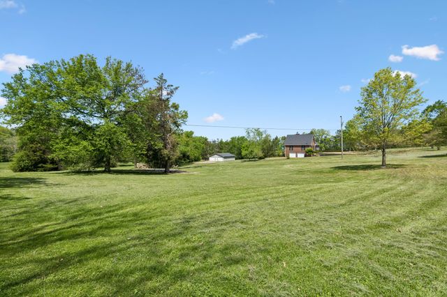 9824 Split Log Rd, Brentwood, TN 37027