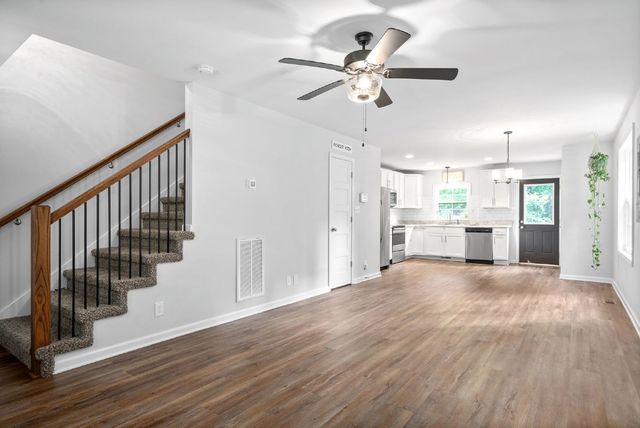 960 Charlotte St, Clarksville, TN 37040