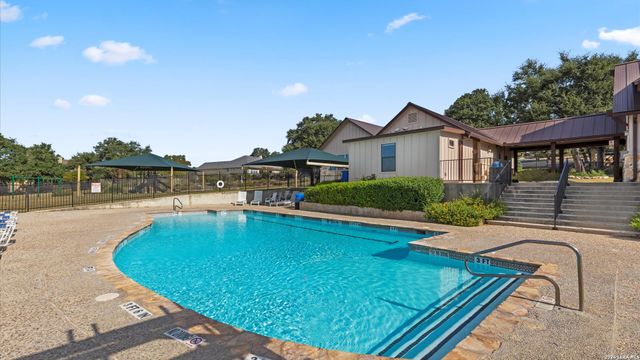 122 Laurel Wood, New Braunfels, TX 78132