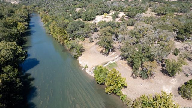 122 Laurel Wood, New Braunfels, TX 78132