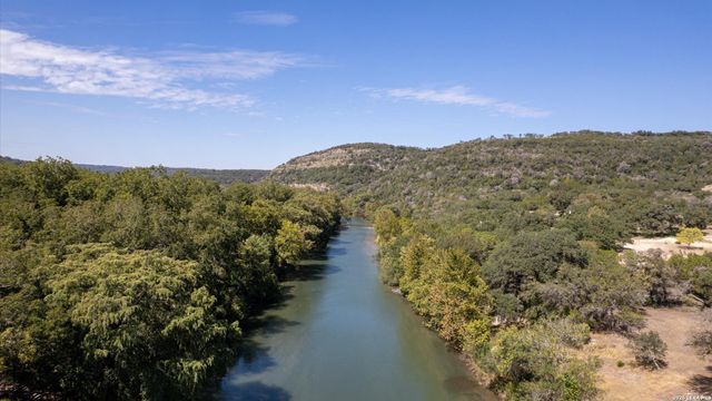 122 Laurel Wood, New Braunfels, TX 78132