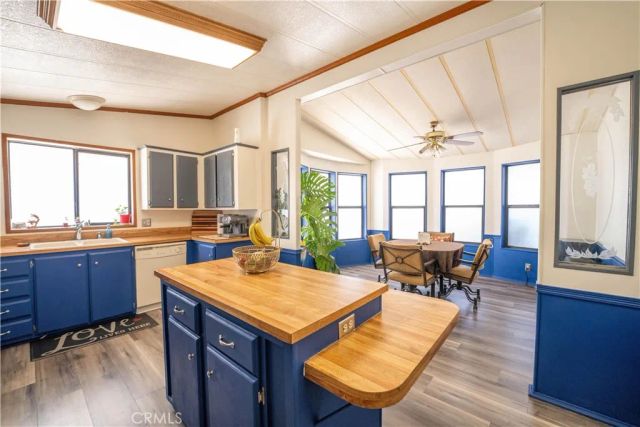 1030 E Avenue S South 88, Palmdale, CA 93550