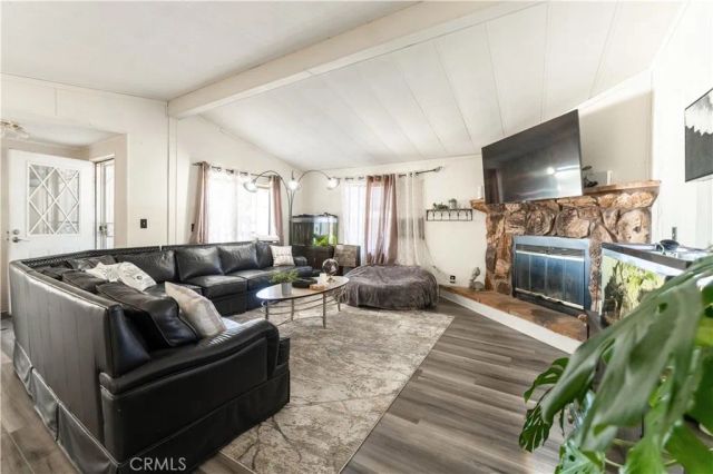 1030 E Avenue S South 88, Palmdale, CA 93550