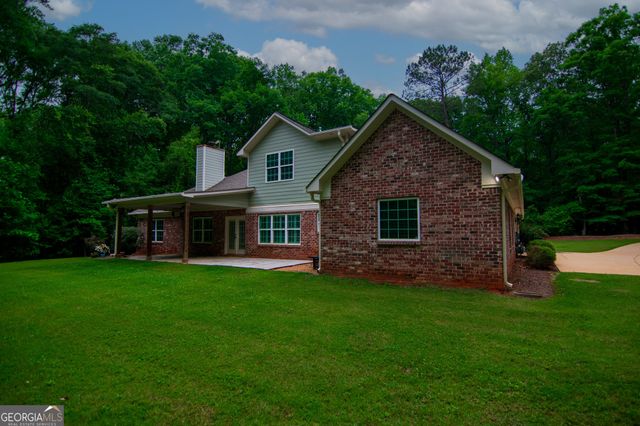 3337 Lower Blue Springs Road, Hamilton, GA 31811