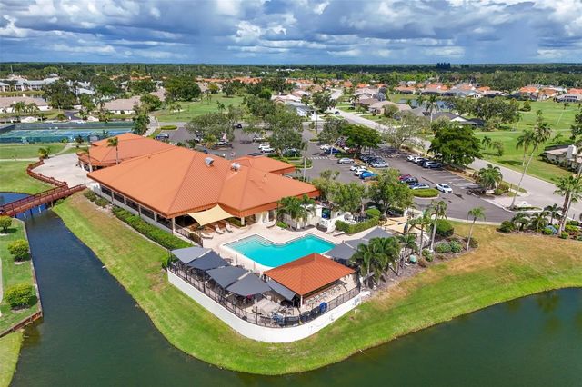 4427 MURFIELD DRIVE E, Bradenton, FL 34203