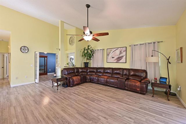 4427 MURFIELD DRIVE E, Bradenton, FL 34203