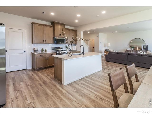 1600 Sunflower Way, Johnstown, CO 80534
