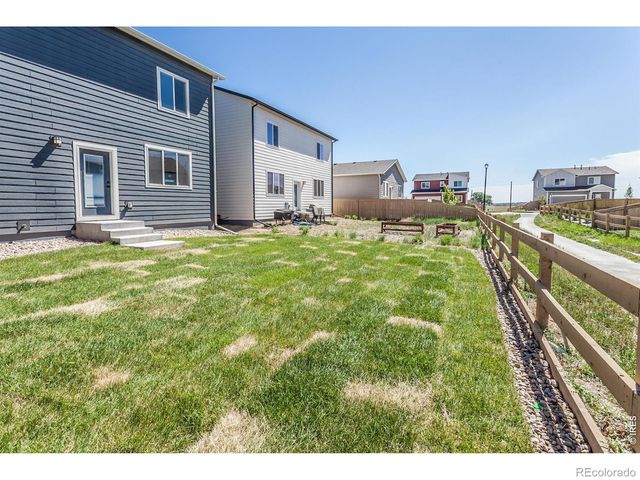 1600 Sunflower Way, Johnstown, CO 80534