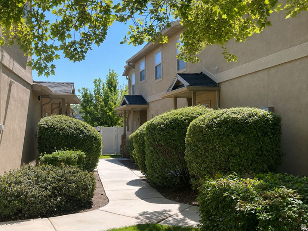 820 E RED SAGE LN, Millcreek, UT 84107 — photo 3