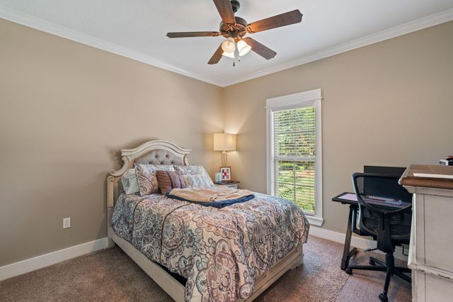 36 Magnolia Crossing, Sumrall, MS 39482
