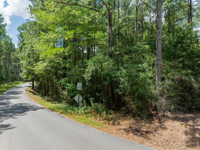 36 Magnolia Crossing, Sumrall, MS 39482