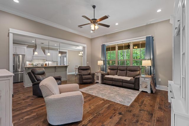 36 Magnolia Crossing, Sumrall, MS 39482