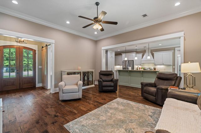 36 Magnolia Crossing, Sumrall, MS 39482
