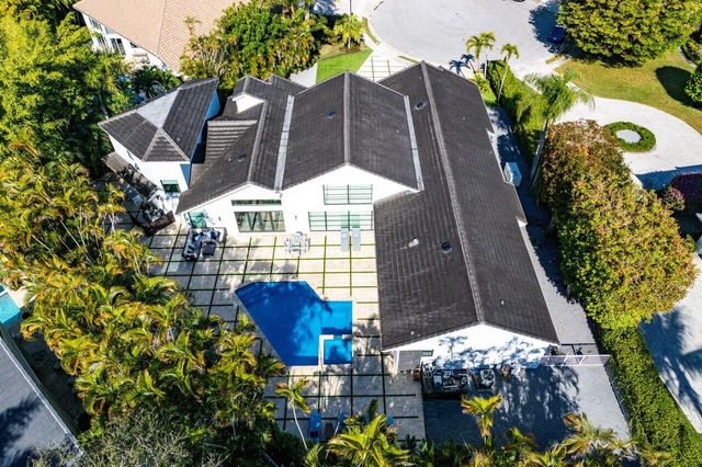 3746 NW 53rd Street, Boca Raton, FL 33496